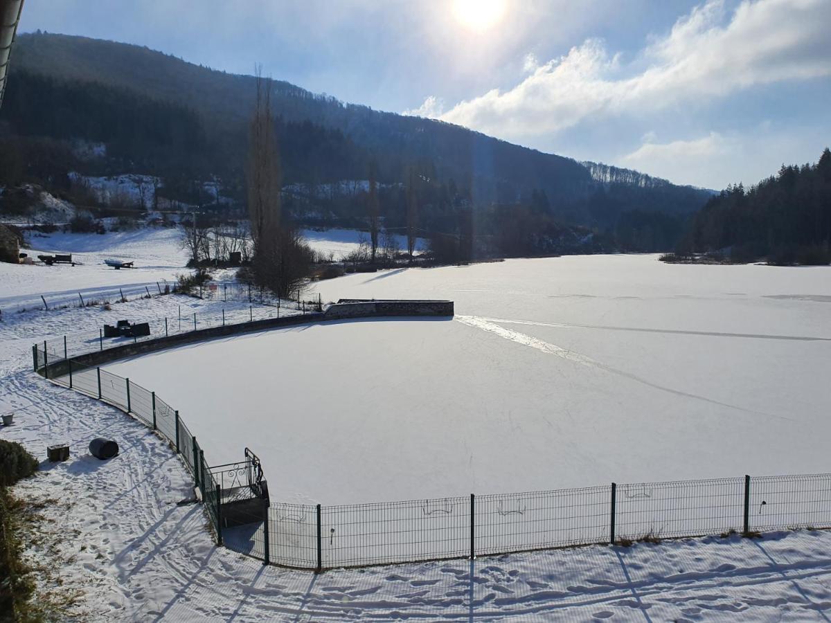 Le Lac Des Moines Condat  ภายนอก รูปภาพ