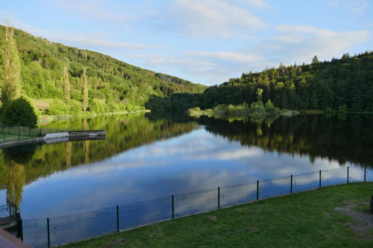 Le Lac Des Moines Condat  ภายนอก รูปภาพ