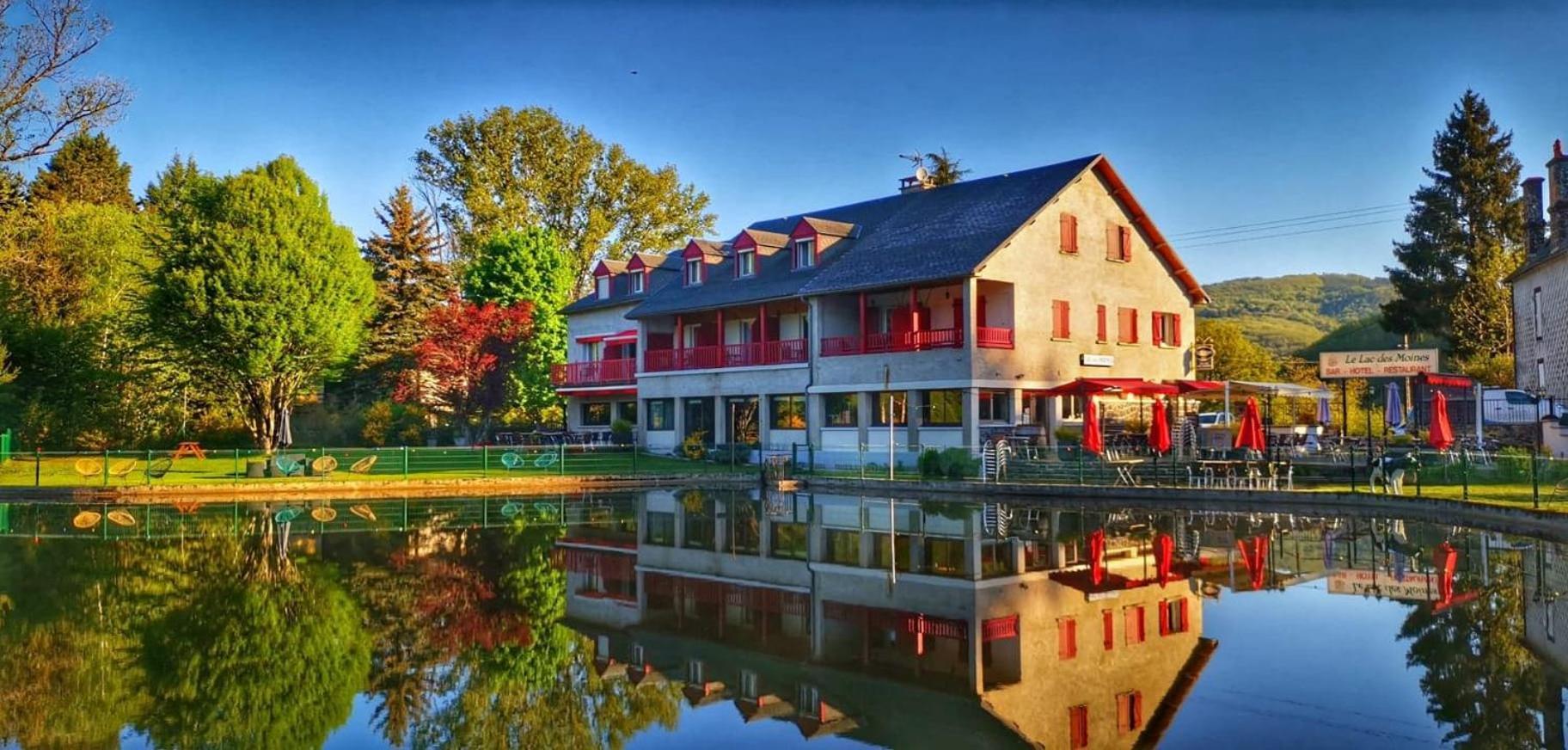 Le Lac Des Moines Condat  ภายนอก รูปภาพ